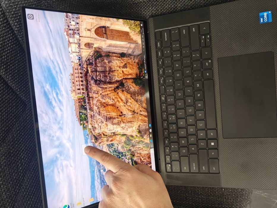 DELL XPS TOUCH 4K+, 32gb ram, RTX , i7 11800h, 1tb ssd, laptop 15"