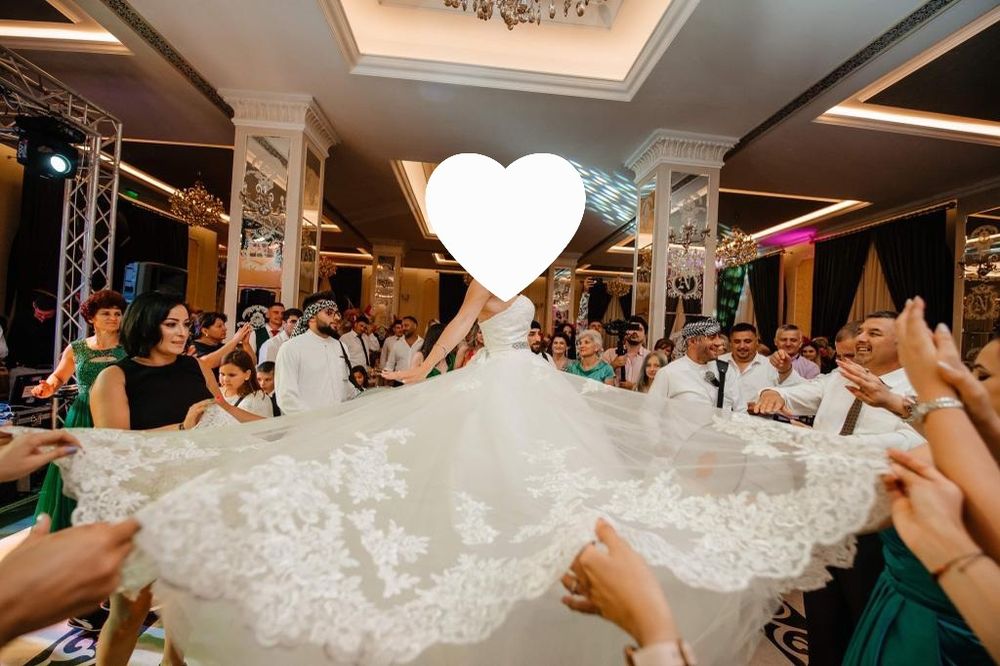 Rochie de mireasa Aryanna Karen