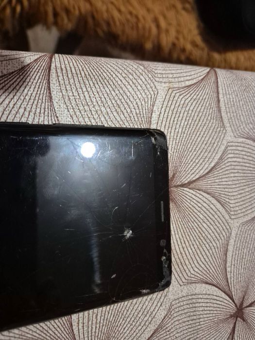 Galaxy Note8/ работещ