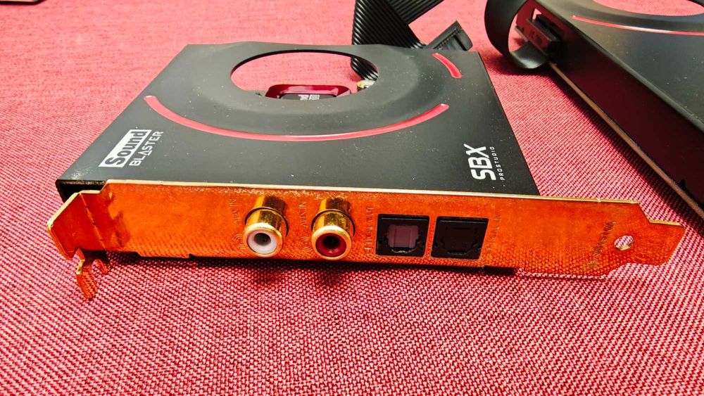 Аудиофилска звукова карта Sound Blaster ZxR