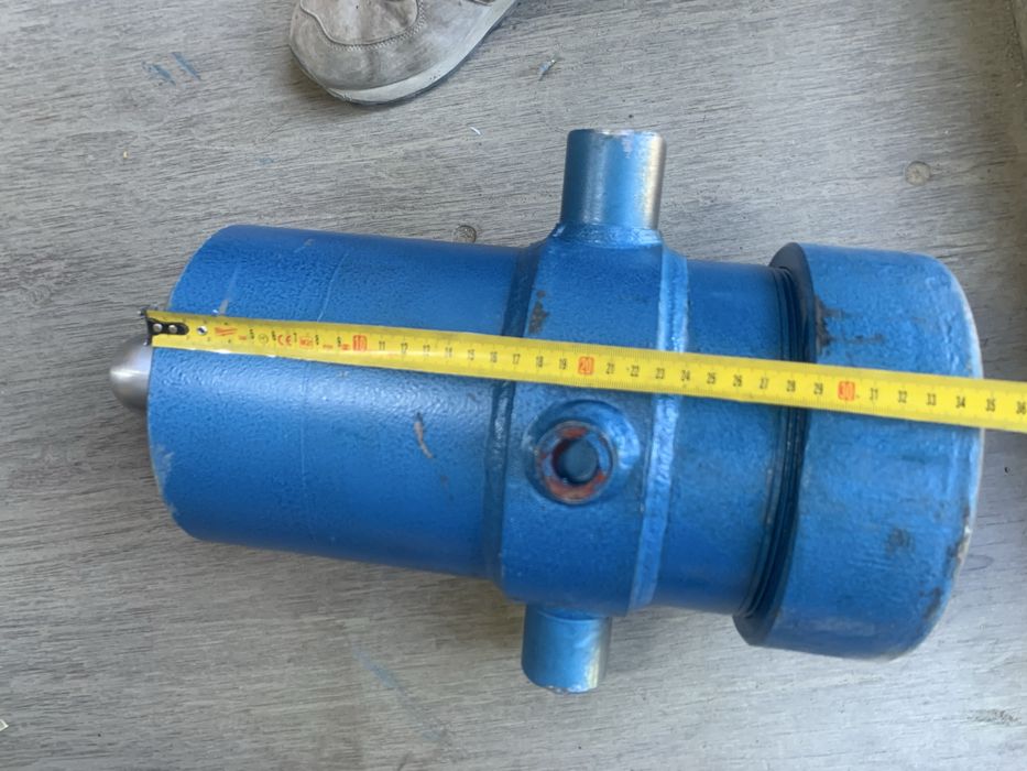 Гидроцилиндр камаз 55102