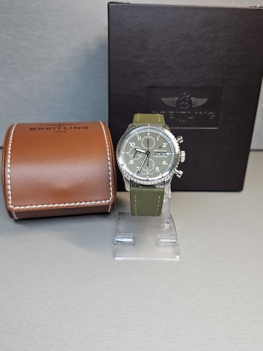 Breitling AVIATOR 8 chronograph 43 CURTISS WARHAWK оригинален часовник