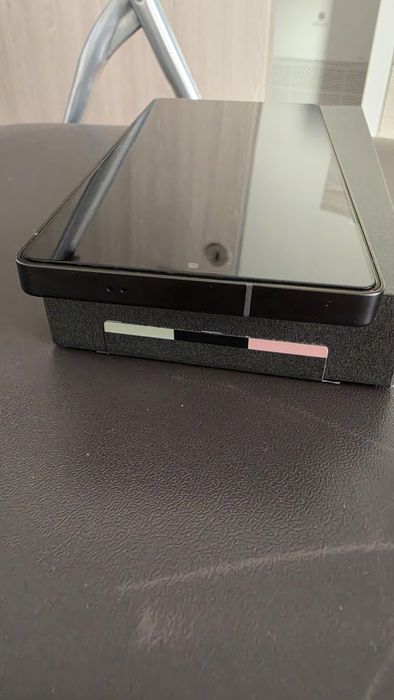 Vând Samsung S25 Ultra, negru ,512 GB