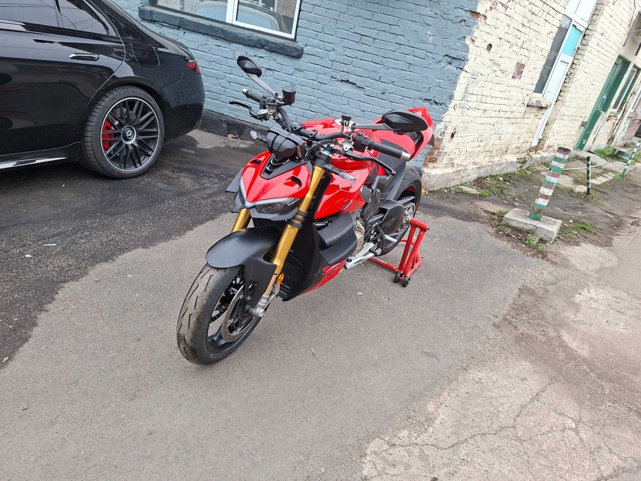 Vand ducati streetfighter v4s  2025