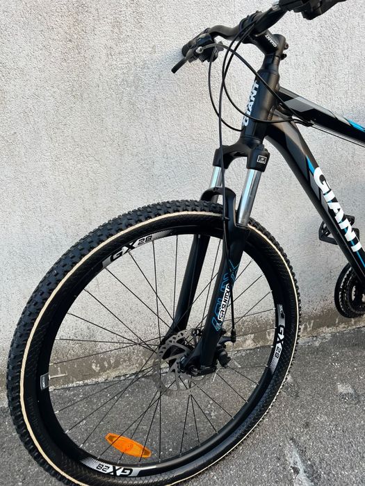 Bicicleta Mtb Giant Atx 2 27.5” ( Frane pe disc )