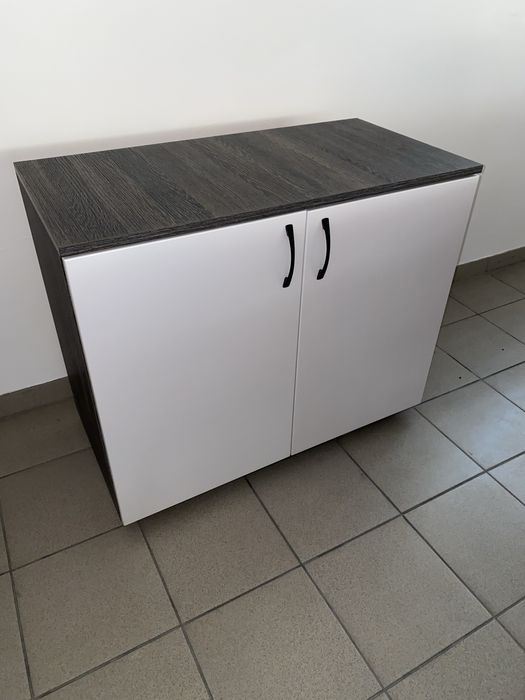 Comoda cu 2 usi din mdf