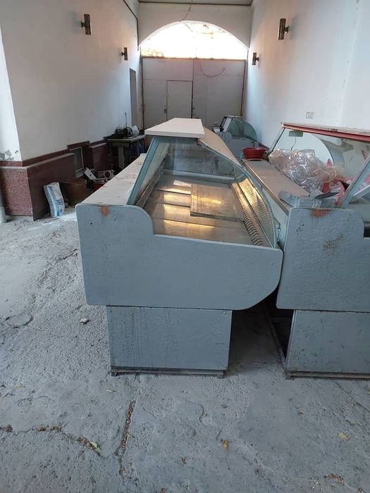 Витринный холодильник /Vetrinalik muzlatgich