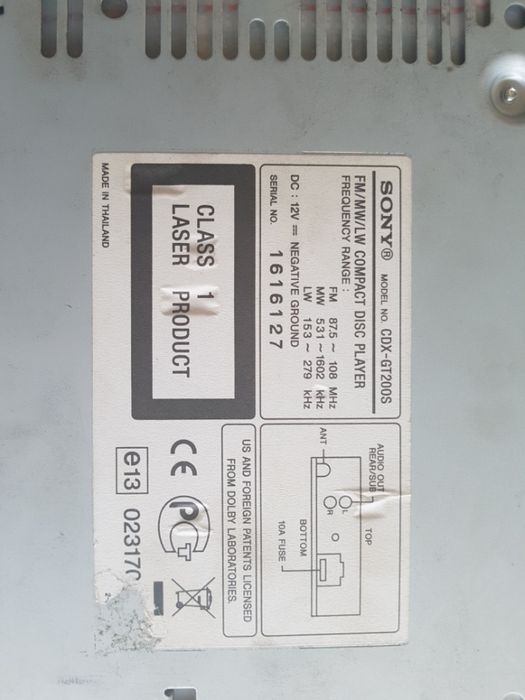 Sony CDX-GT200S Авто радио
