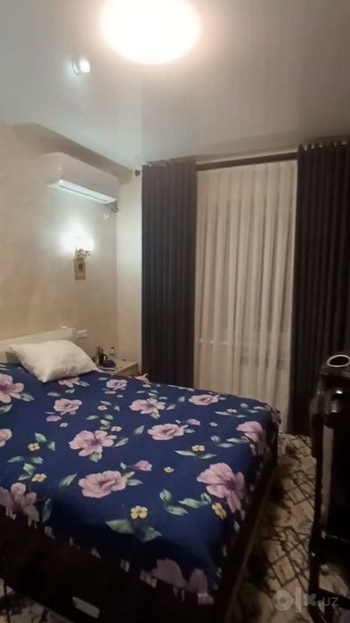 Срочно продаётся 3х комнатная, переделанная в 4 квартира. Сергели 4.
