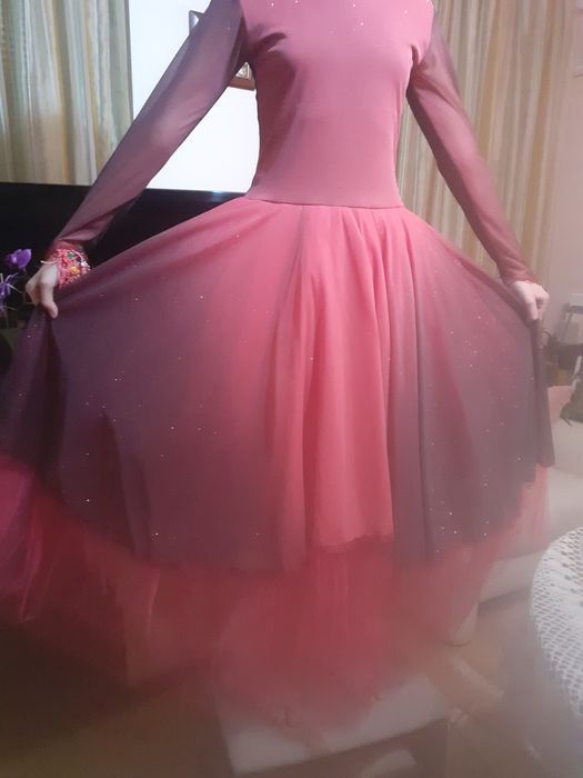 Рокли за танци или карнавал