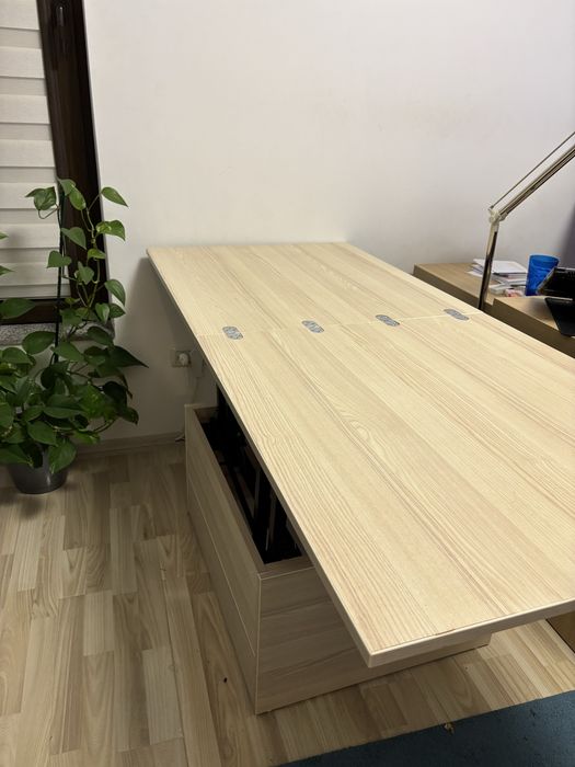 Masa extensibila facuta pe comanda