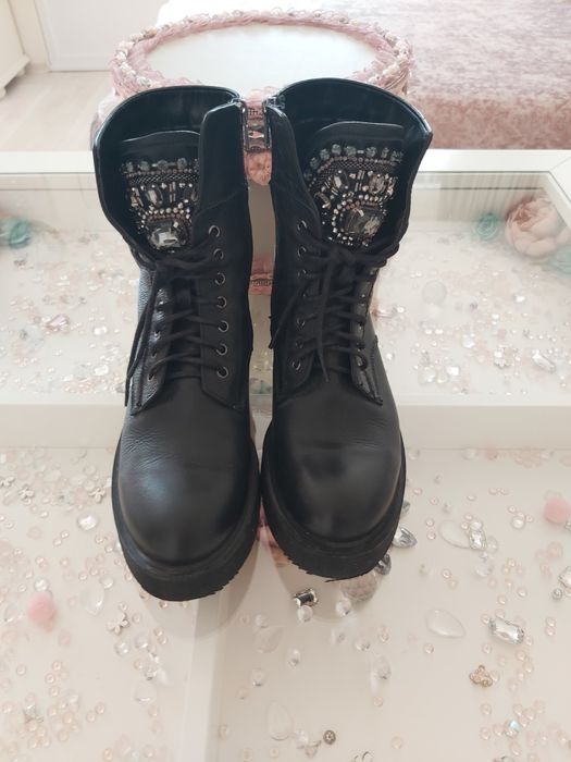 Боти Sara Pen номер 40