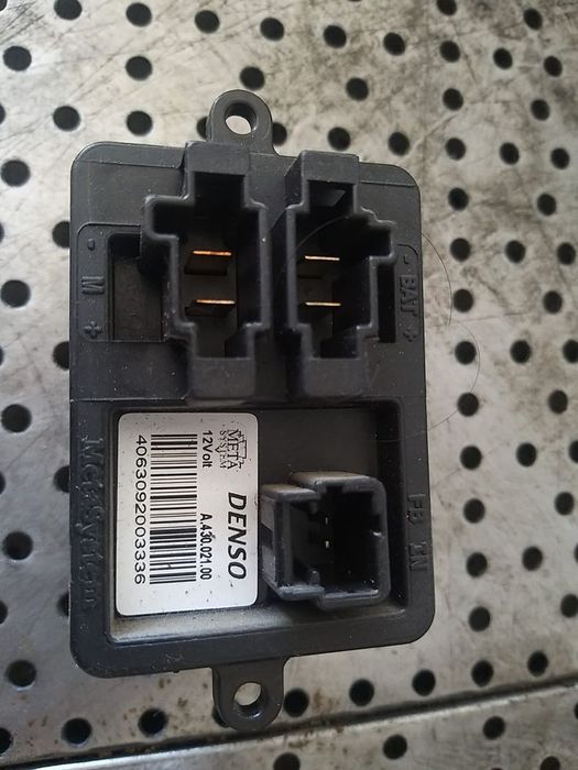 Rezistenta trepte aeroterma 1.5 dci renault captur 1 j5 h5 a43002100