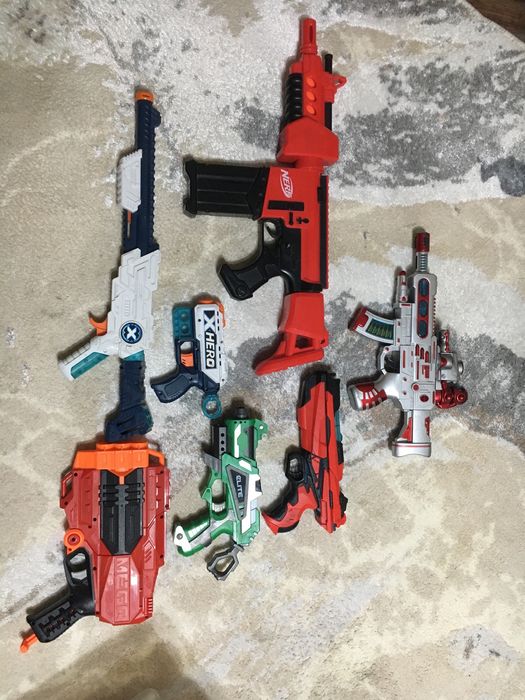 Продаются автоматы,писталеты