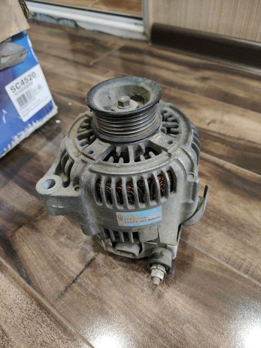 Генератор на а/ б Тойота Аристо 160 кузов