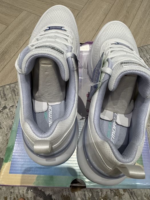 кроссовки от Skechers ОРИГИНАЛ