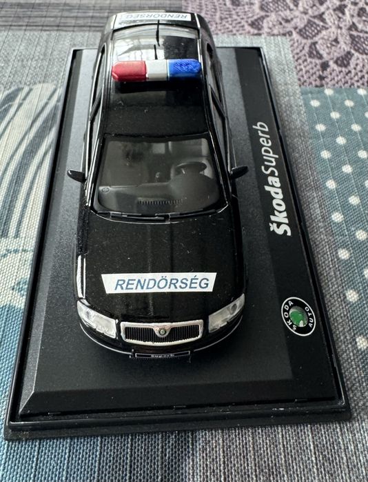 Macheta rara Skoda Superb Mk1 politia Maghiara Rendorseg