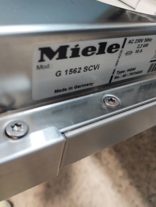 Съдомиялна Miele G1652 SCVI За пълно вграждане 45 см