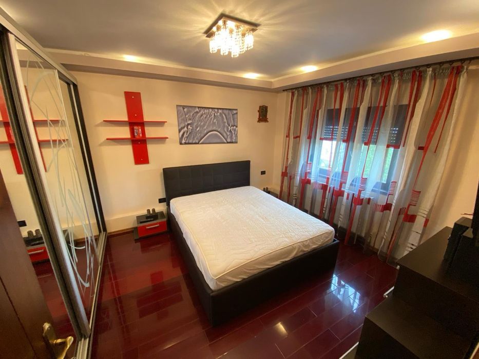 Apartament 3 camere vanzare