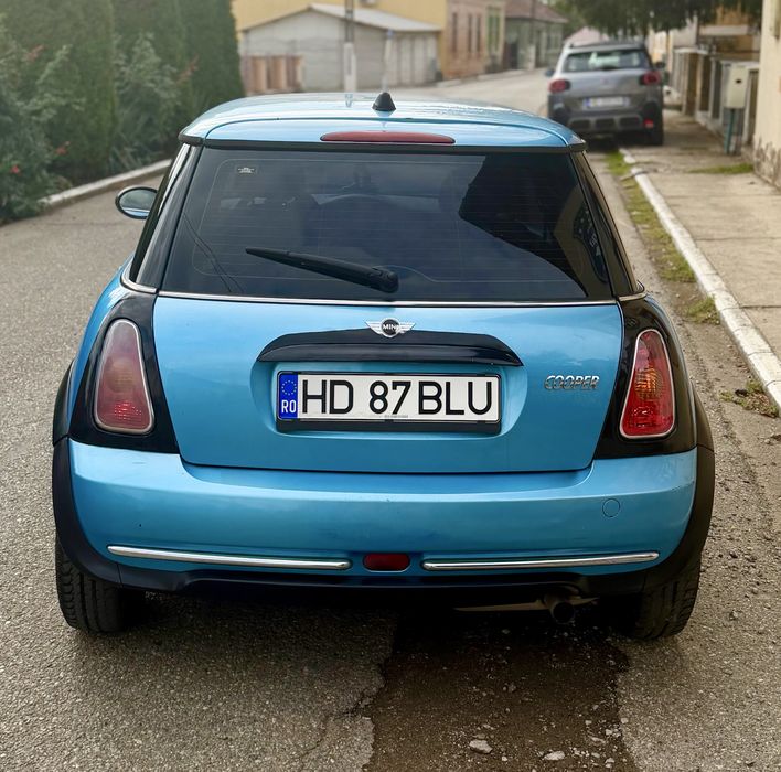 Mini Cooper R50 Blue