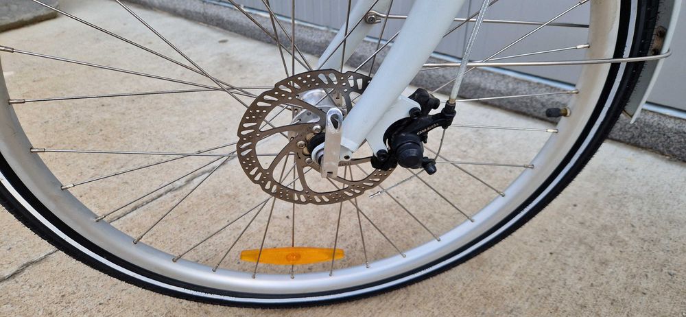 Алуминиев дамски велосипед Dinabike колело с кошница 26"