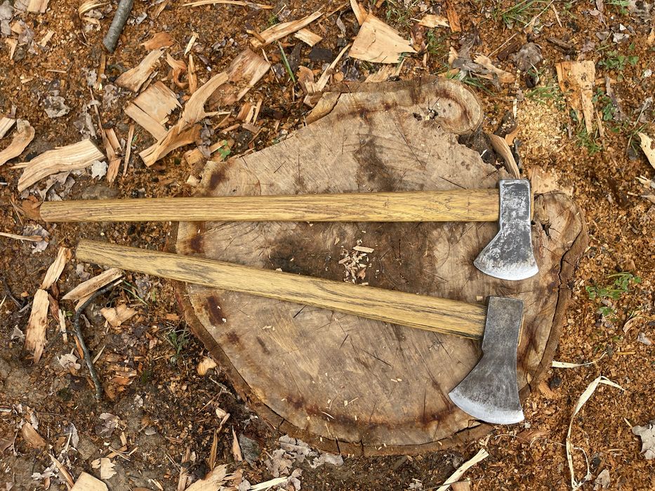 Topoare pentru drumeții