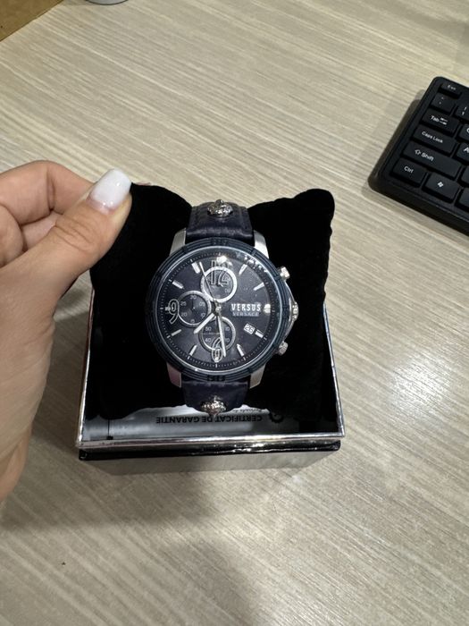 Ceas Versus Versace VSPHJ1121, NOU!!!