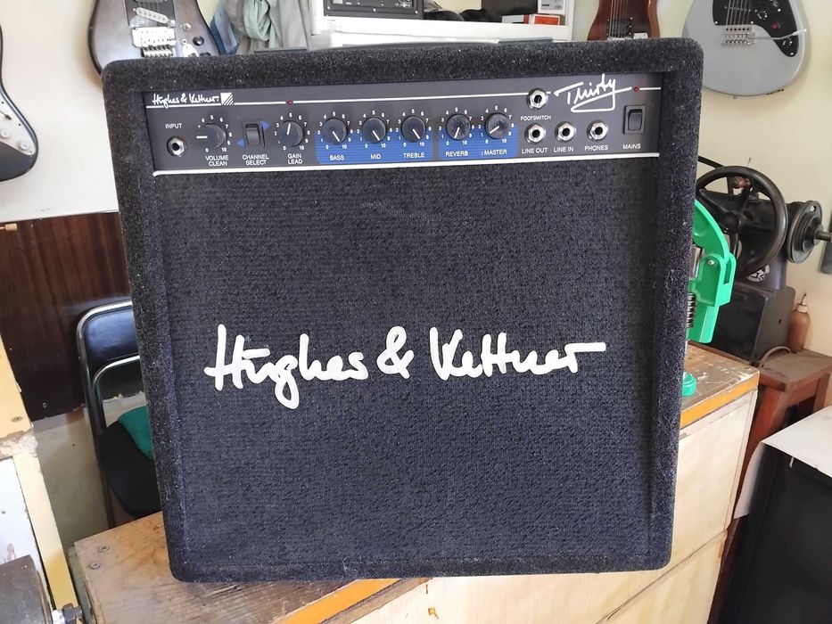 продавам 30 ватов усилвател за китара