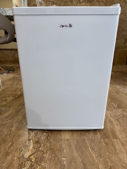 Мини бар Arielli ARS-87LN