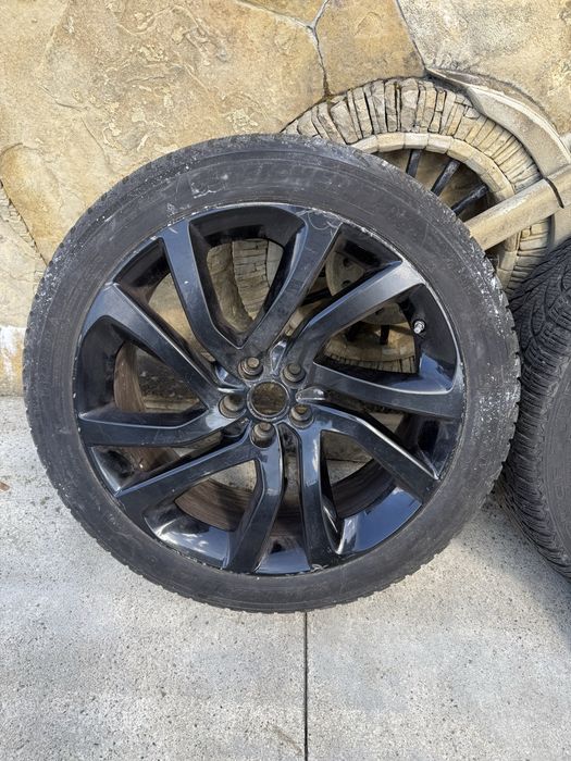 Vand jante Land Rover Discovery Sport r 20, cu cauciucuri de iarna