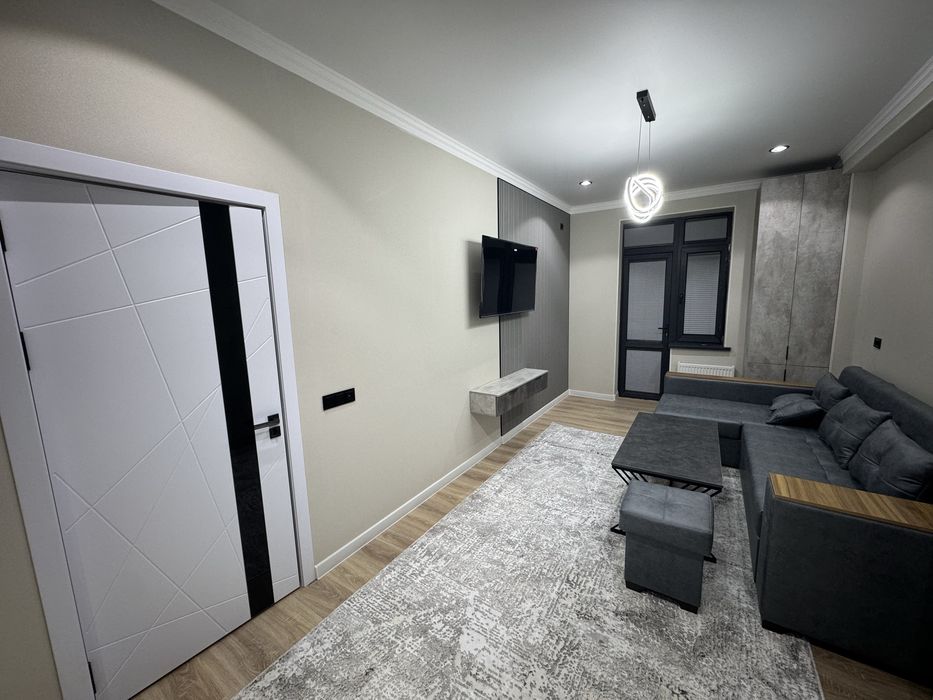 Своя Юнусабад-13 Новостройка 2/5/8 Евро ремонт+Встроенная мебель