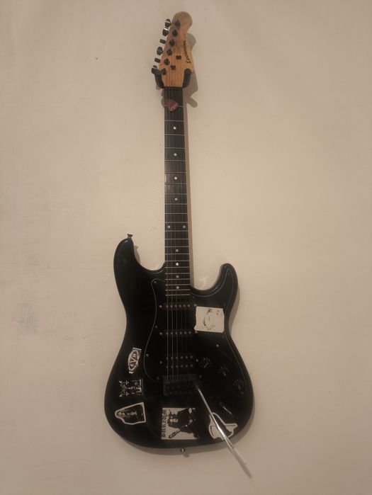 Электрогитара Levinson stratocaster черная