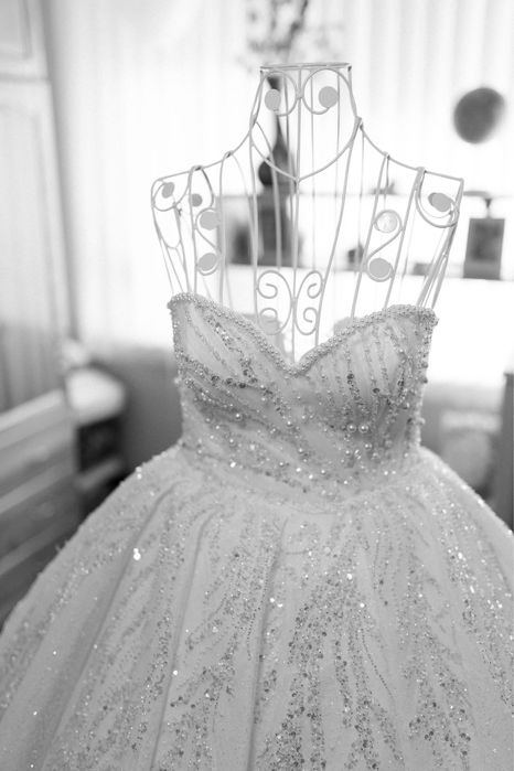 Продавам булчинска рокля