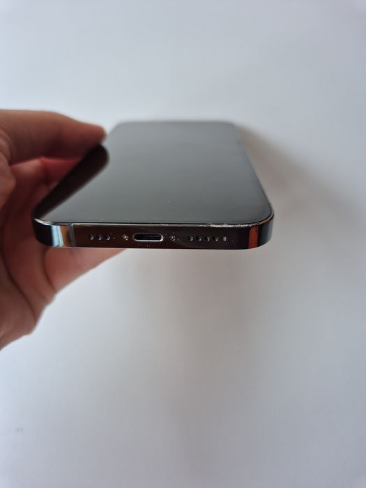 Продавам Iphone 13 Pro 256ГБ