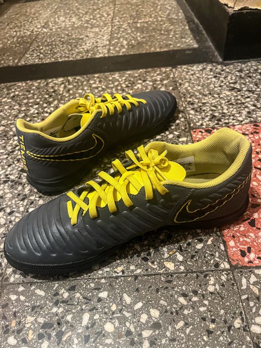 Бутони NIKE 44номер