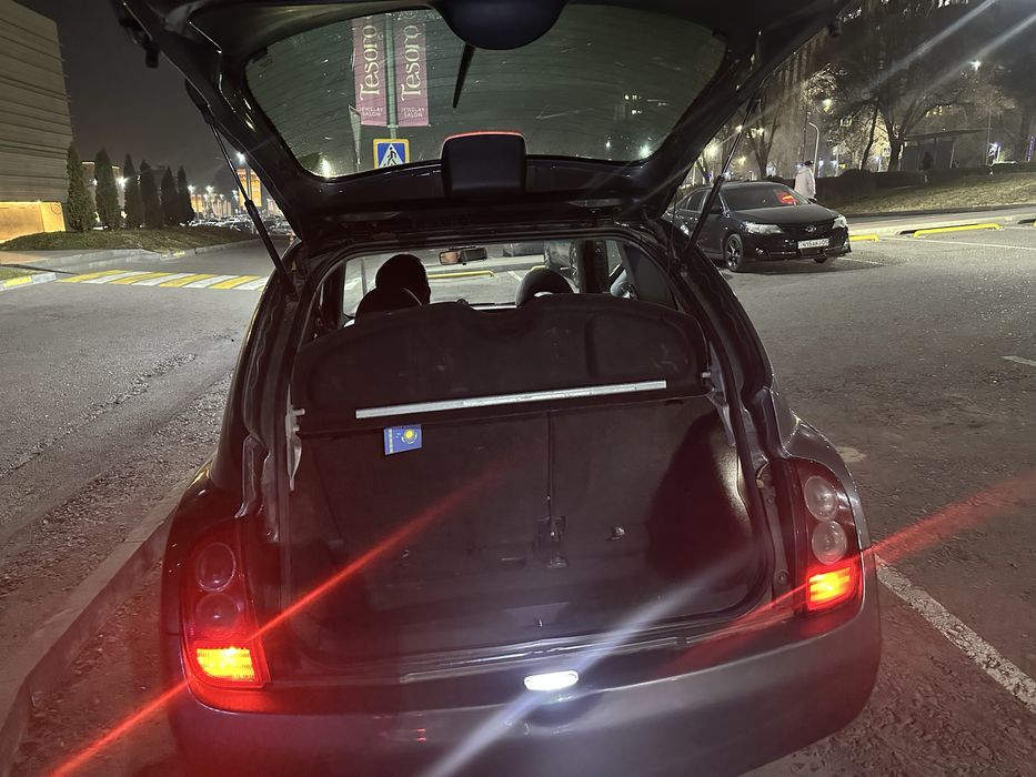 Продам машину недорого