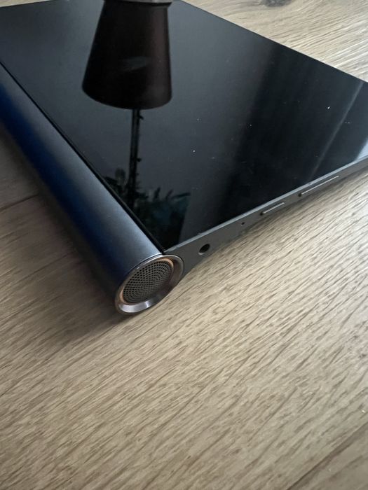Tableta Lenovo Yoga JBL