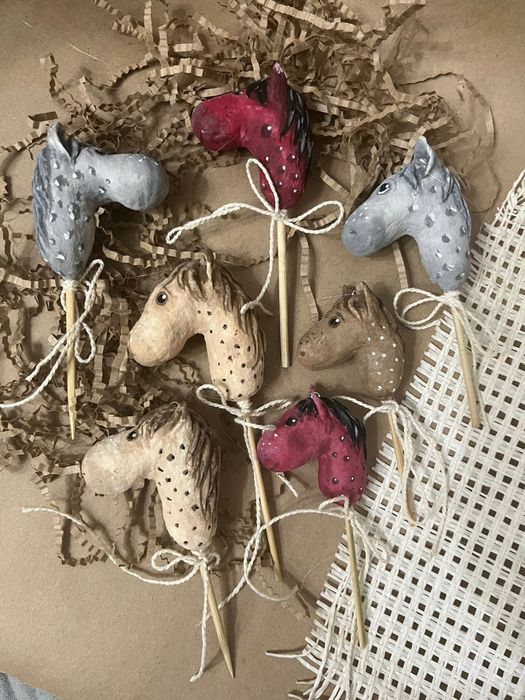 Ёлочные игрушки символ года лошади