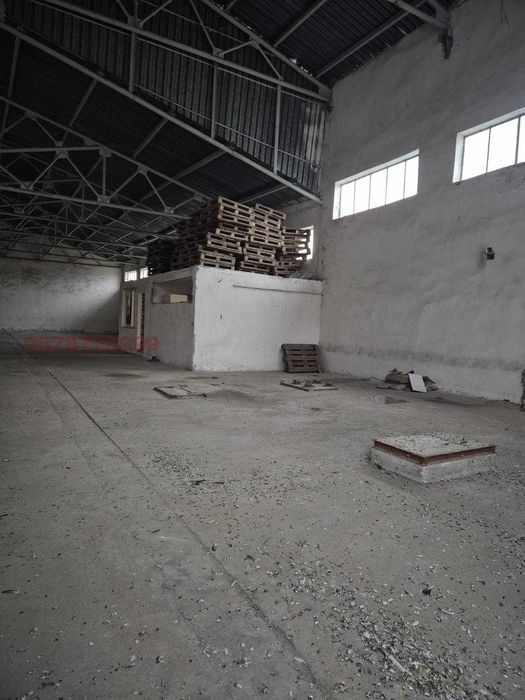 Продава ПРОМИШЛЕНО ПОМЕЩЕНИЕ
