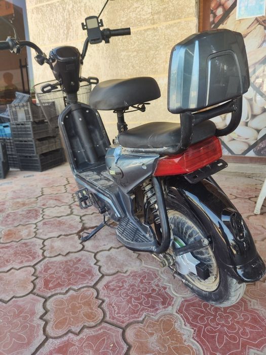 Skuter sotiladi ! holati ideal yuk koʻtarish hajmi 150 kg