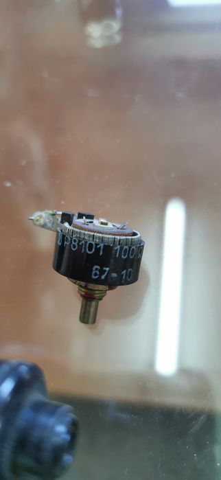 Переменные резисторы