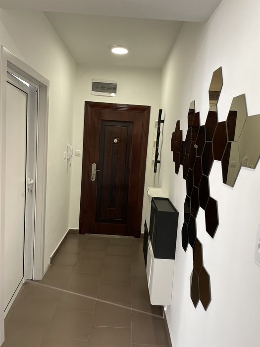 Дава се под наем Четиристаен апартамент в Пловдив, Сточна гара - 100 кв.м за 800 € - Снимка #8