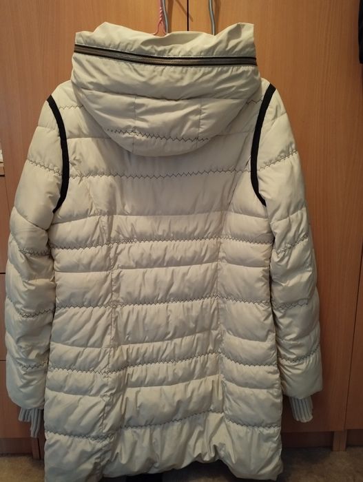 Зимние пуховики продам