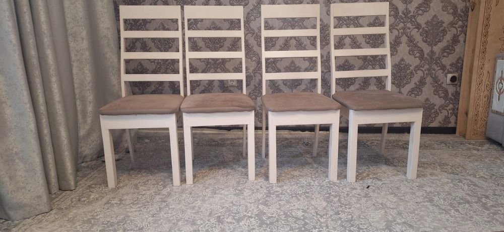 Продаются Стулья