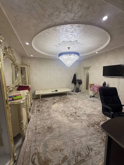 Продается 2х комнатная Чиланзар 11 квартал