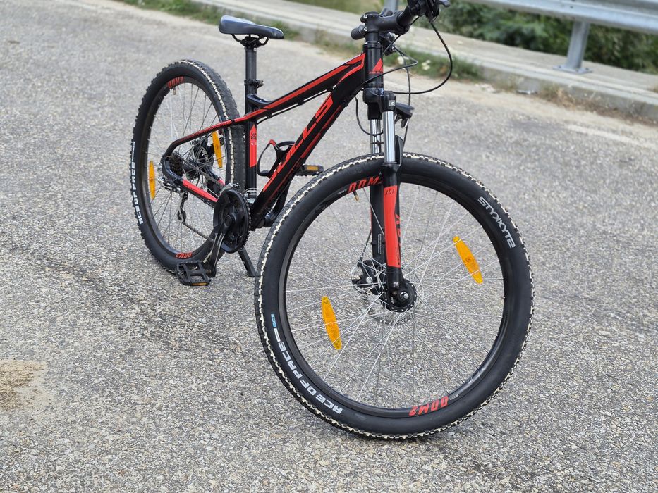 Vând bicicleta Bulls