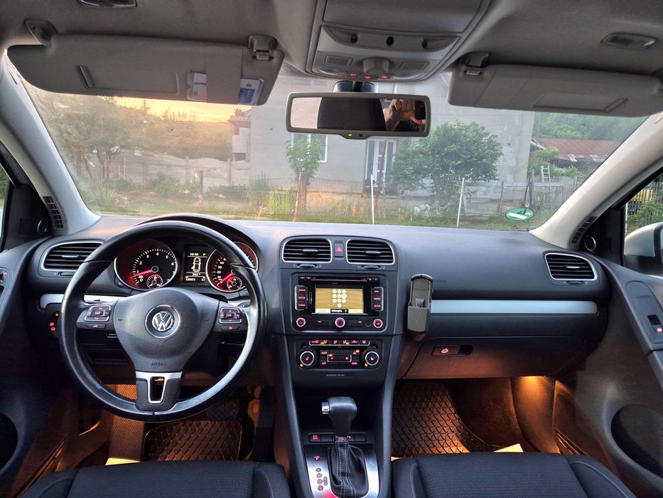 VOLKSWAGEN Golf 2011 — imagine 5