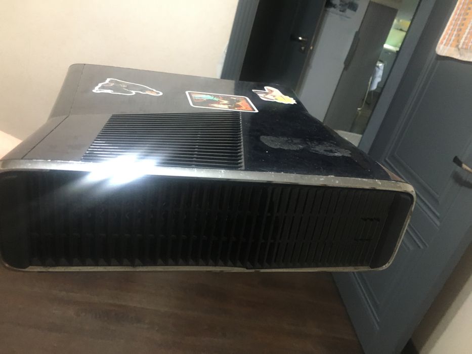 Продам xbox 360 oni