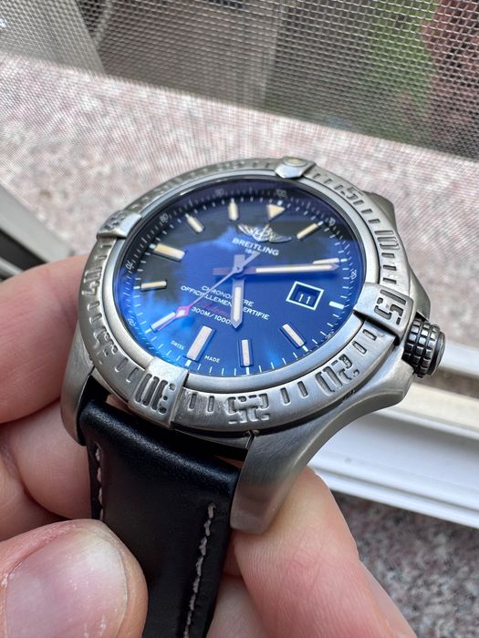 Breitling Avenger V17310 Blackbird 48mm Titanium