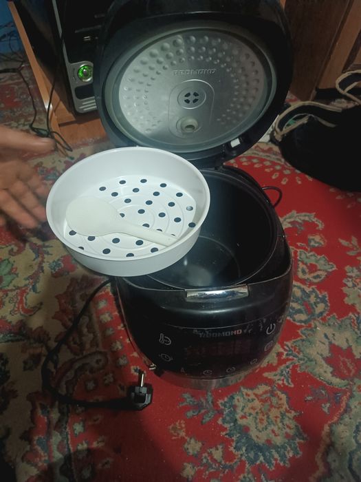 Продам мультиварку